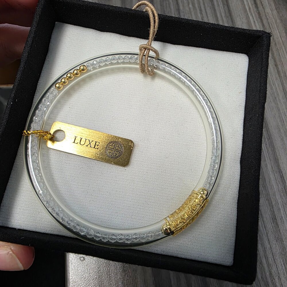 Clear quartz luxe-small